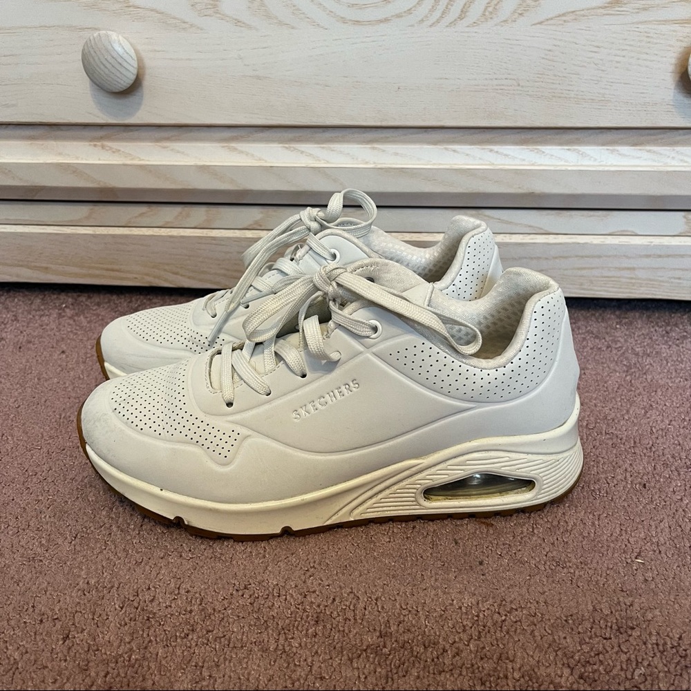❌SOLD❌ Skechers Uno Stand on Air